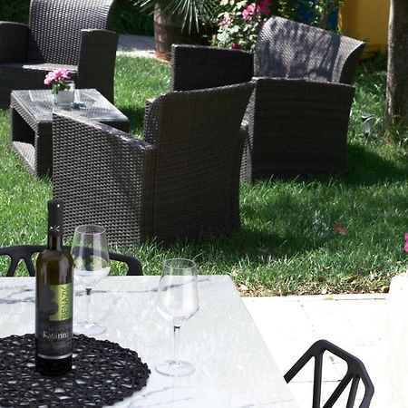 Wine Garden Holiday Home بولا المظهر الخارجي الصورة